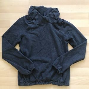 Lululemon sweater size 2. EUC